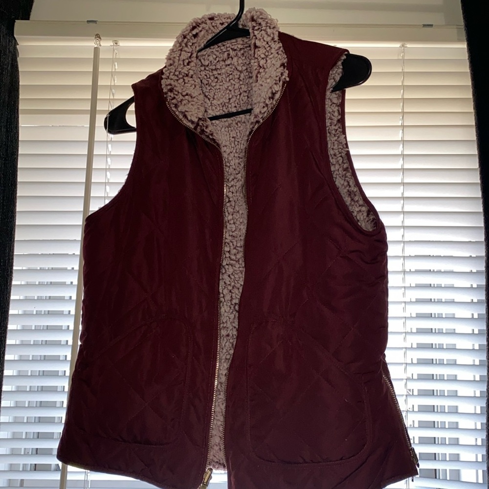 S- Burgundy Sherpa Vest